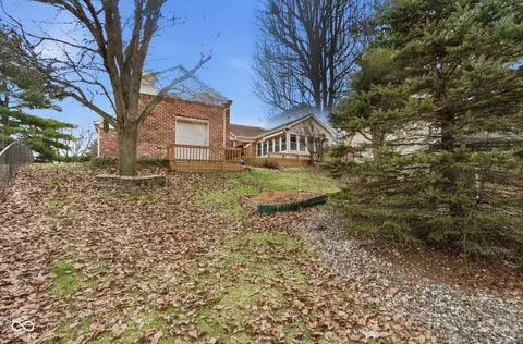 Exterior - 12737 Wembly Rd, Carmel, IN 46033 photo 11 of 11