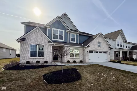 5047 Summerton St, Mccordsville, IN 46055