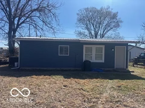 1355 Cross St, Martinsville, IN 46151