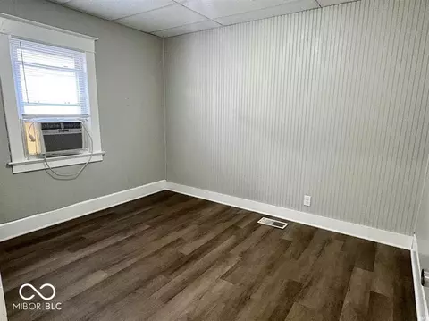 Bedroom - 513 E Centennial Ave, Muncie, IN 47303 photo 1 of 3