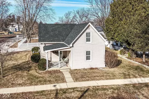 210 E Buckeye St, Cicero, IN 46034