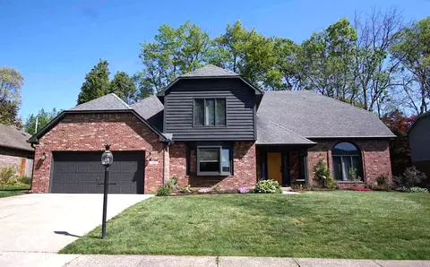 375 Nottinghill Ct, Indianapolis, IN 46234