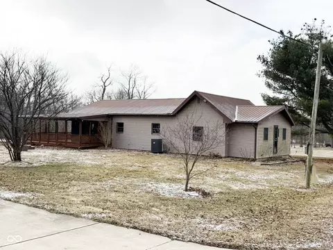 3199 E Webster St, Rosedale, IN 47874