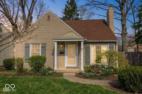 2428 Mcleay Dr, Indianapolis, IN 46220