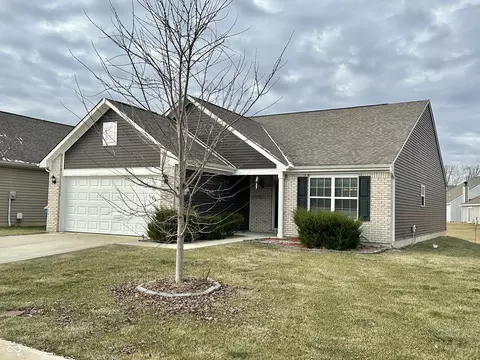 2698 Cabin Hill Rd, Indianapolis, IN 46229