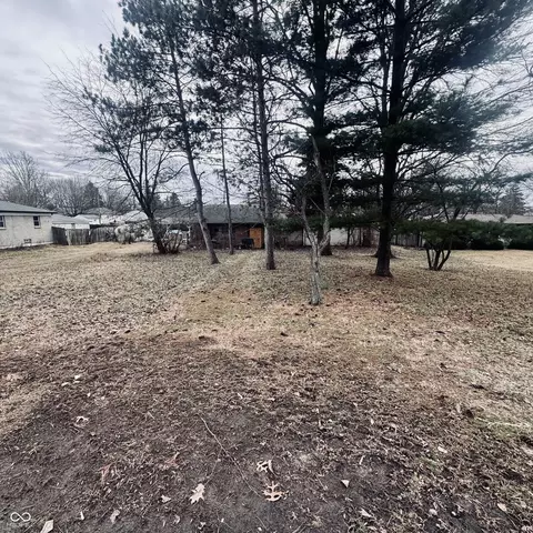 4725 E 17th St, Indianapolis, IN 46218