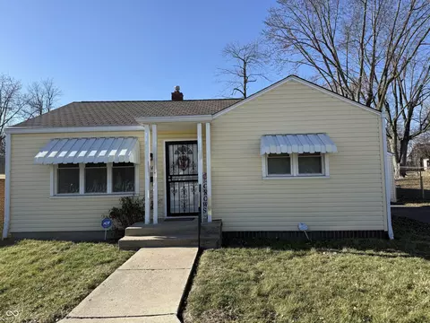 2241 Nelle St, Anderson, IN 46016