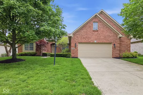 10122 Pyrite Ct, Noblesville, IN 46060