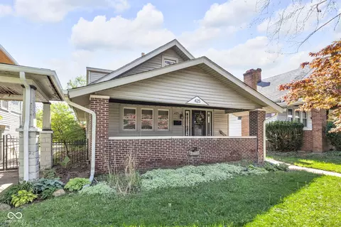 425 N Bosart Ave, Indianapolis, IN 46201
