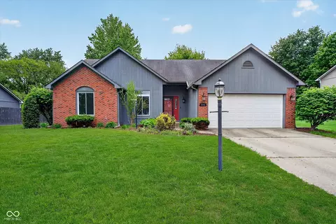 7775 Kemble Ct, Fishers, IN 46038