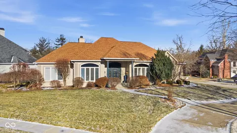 8826 Worthington Cir, Indianapolis, IN 46278
