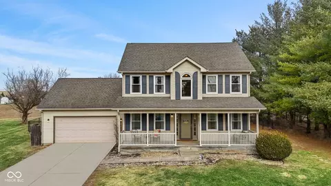 2882 E Cottonwood Trl, Morristown, IN 46161
