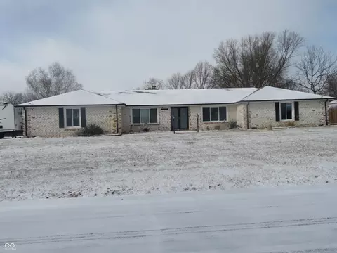 5697 N Olivia Dr, Alexandria, IN 46001