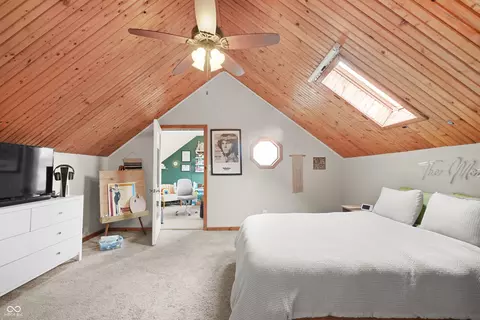 Bedroom - 6630 S Cross St, Pendleton, IN 46064 photo 2 of 5