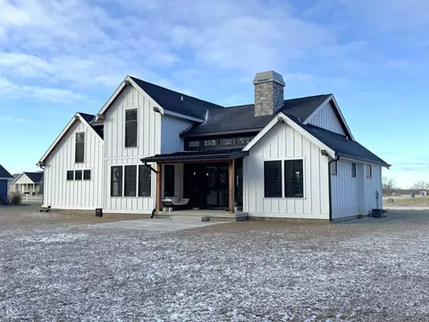 404 Eagle Dr, Covington, IN 47932 photo 3