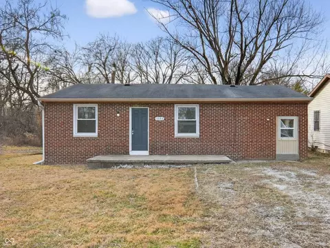 3944 N Elizabeth St, Indianapolis, IN 46226