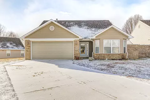 721 Treeview Cir, Avon, IN 46123