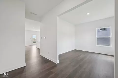 Entry Way - 7145 Theo Baker Blvd, Pendleton, IN 46064 photo 1 of 4