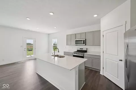 Kitchen - 7145 Theo Baker Blvd, Pendleton, IN 46064 photo 1 of 5