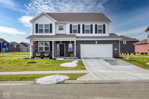 1545 Aster Dr, Shelbyville, IN 46176