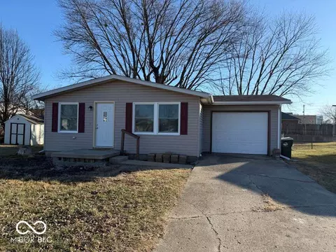 918 N Tralan Dr, Greensburg, IN 47240