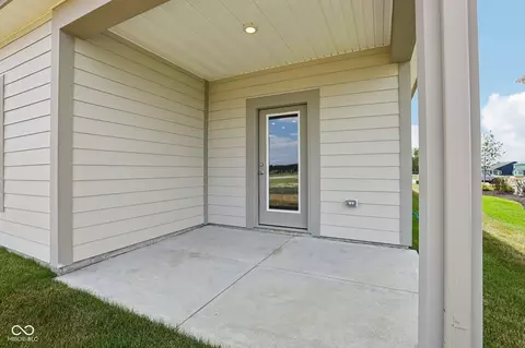 Exterior - 7105 Theo Baker Blvd, Pendleton, IN 46064 photo 5 of 8