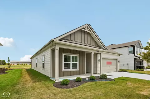 Exterior - 7105 Theo Baker Blvd, Pendleton, IN 46064 photo 2 of 8