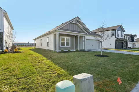 Exterior - 7105 Theo Baker Blvd, Pendleton, IN 46064 photo 3 of 9