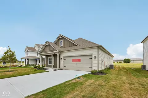 Exterior - 7105 Theo Baker Blvd, Pendleton, IN 46064 photo 3 of 8