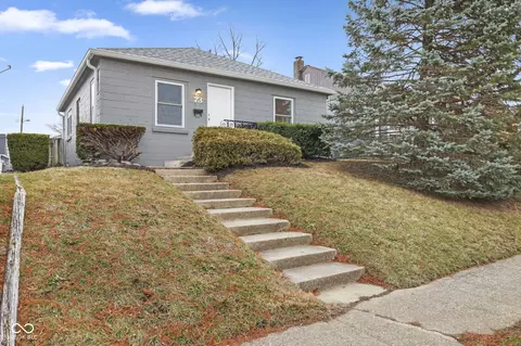 73 S 10th Ave, Beech Grove, IN 46107