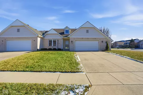 593 Weyworth Pl, Greenwood, IN 46142