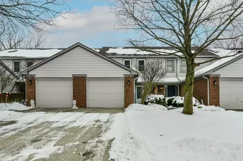 5442 Bay Harbor Dr, Indianapolis, IN 46254