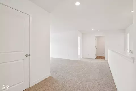 Entry Way - 7113 Theo Baker Blvd, Pendleton, IN 46064 photo 13 of 14