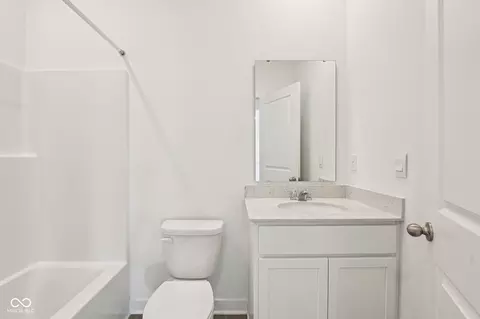 Bath - 7113 Theo Baker Blvd, Pendleton, IN 46064 photo 1 of 5