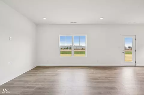 Living - 7113 Theo Baker Blvd, Pendleton, IN 46064 photo 1 of 3