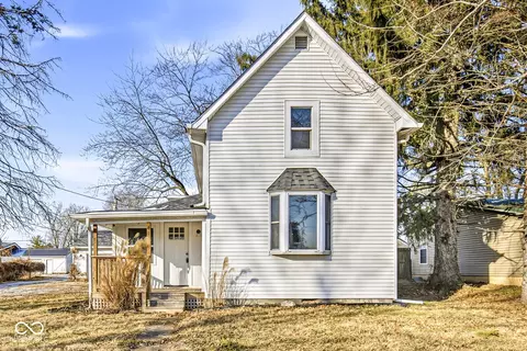 418 N 14th St, Elwood, IN 46036