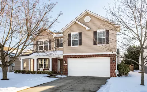 8815 N Fawn Meadow Dr, Mccordsville, IN 46055