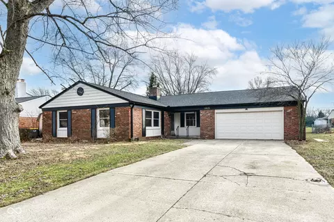 1815 Hillcrest Ave, Anderson, IN 46011