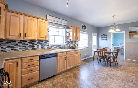 Kitchen - 9653 S 200 E, Flat Rock, IN 47234 photo 3 of 6