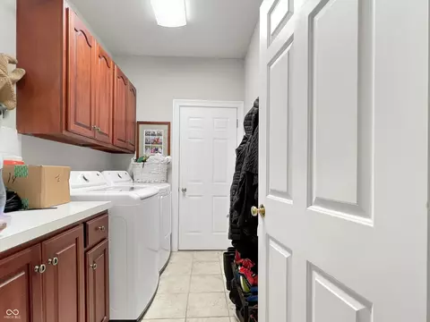 6012 Leatherback Dr, Columbus, IN 47201 photo 16