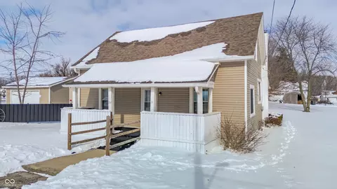 204 Cherry St, New Castle, IN 47362