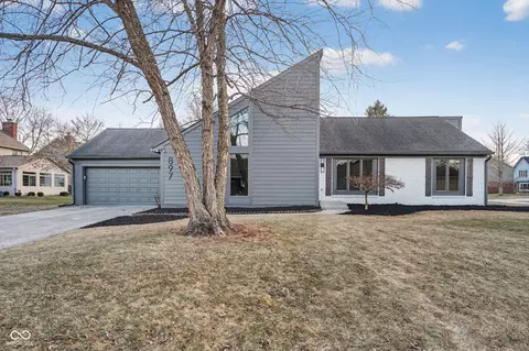 897 Nevelle Ln, Carmel, IN 46032