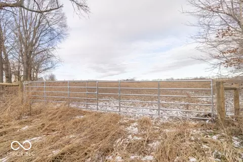 90 S County Road 100 E # A, Lewisville, IN 47352