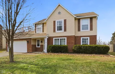 9202 Champton Dr, Indianapolis, IN 46256