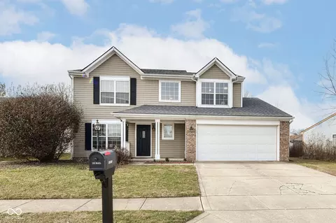 18510 Harvest Meadows Dr E, Westfield, IN 46074