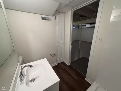 401 E Sumner Ave, Indianapolis, IN 46227 photo 29