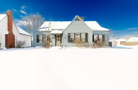 227 Carter Blvd, Seymour, IN 47274