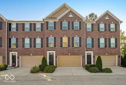 984 Bard Ln, Carmel, IN 46032