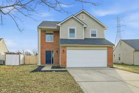 6217 Patoka Lake Dr, Indianapolis, IN 46254