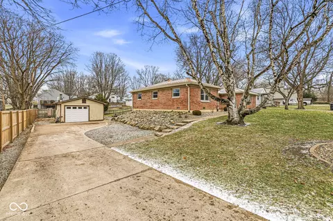 Exterior - 621 S Silver St, Pendleton, IN 46064 photo 9 of 13